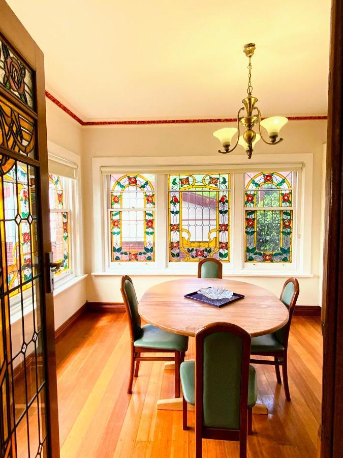 هوبارت Handcrafted Stained-Glass Cottage, Free Parking المظهر الخارجي الصورة